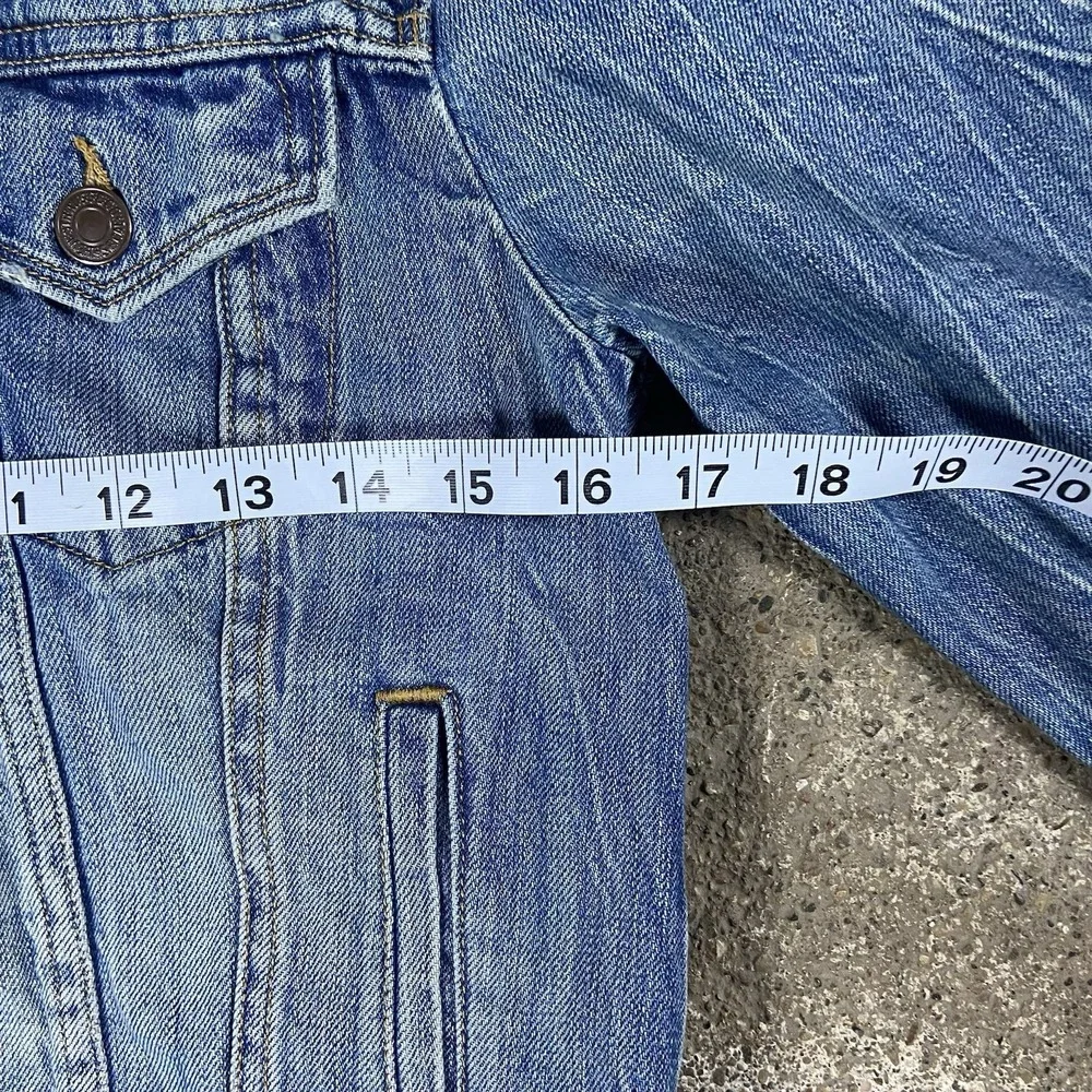 Levi's XX Denim‎ Jacket Youth Size Medium Blue Button Up Classic Long Sleeve